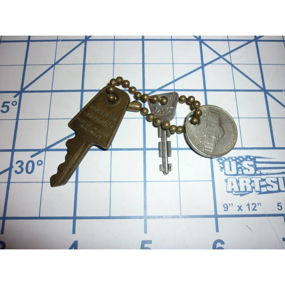 Vintage Samsonite Streamlite Key 96 Shwayder Bros Master Key 1946 Nickel Chain